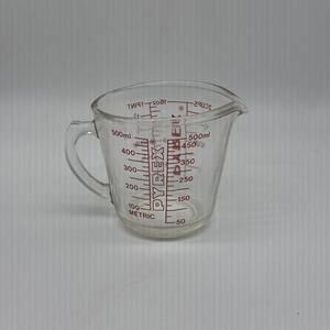 Vintage 2 Cup 16 oz 1 Pint Pyrex 516 J Glass Red Letter Measuring Cup D-Handle